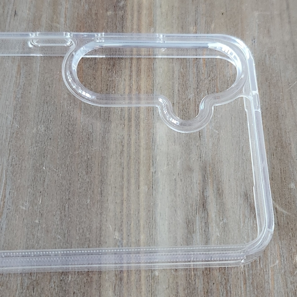 📱 Crystal Fit Clear Case for Samsung Galaxy S24 – Slim, Scratch Resistant, NWT - Picture 11 of 13